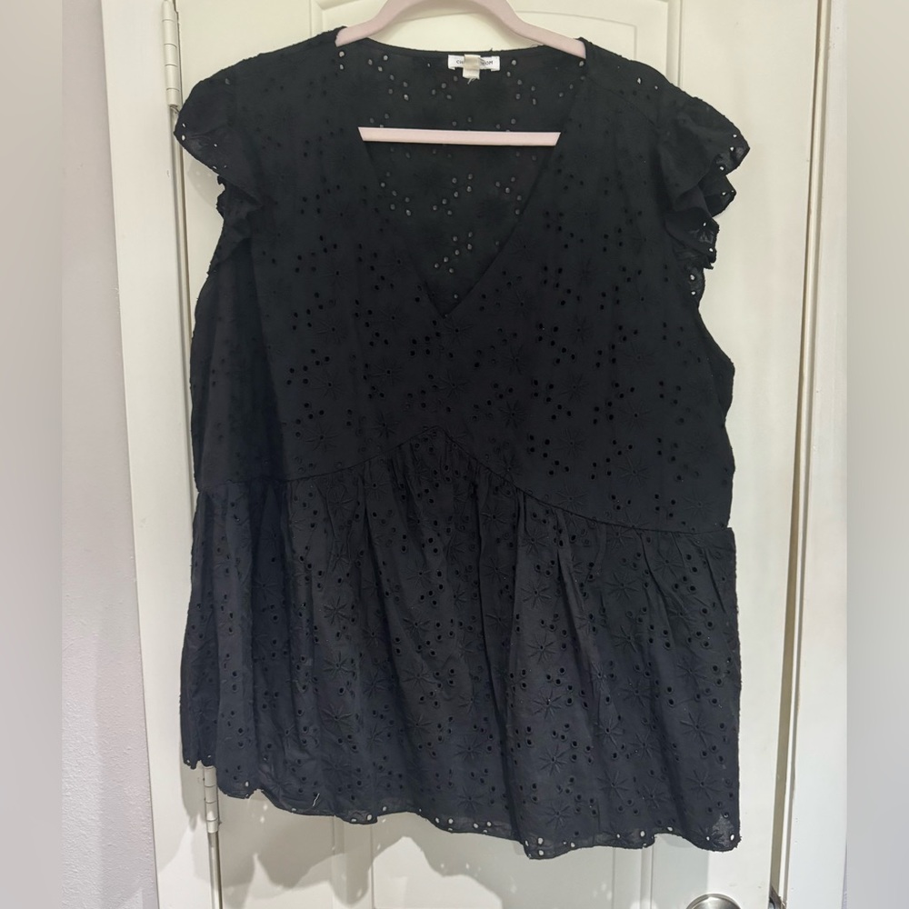 Chic Soul Black figure flattering fit, eyelet fabric
